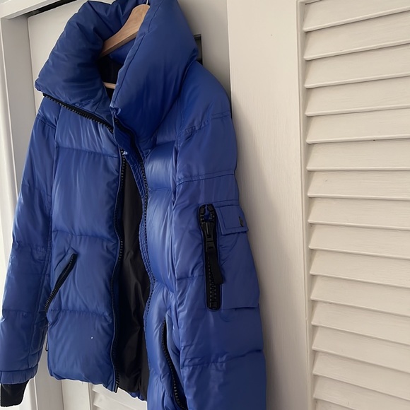 Sam Jacket - Picture 2 of 2